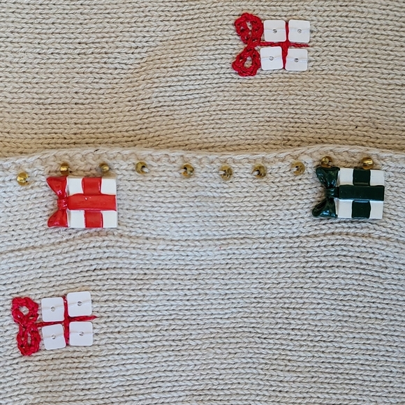 SALE!! Vintage Storybook Knits Sweater "Gifts From Santa" NWT! - Picture 6 of 13